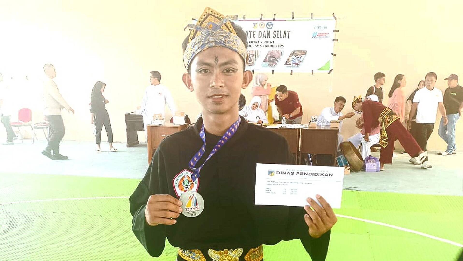 Juara 2 O2SN Tingkat Provinsi, cabang silat kategori jurus, atas nama Nurfadil Huzain.